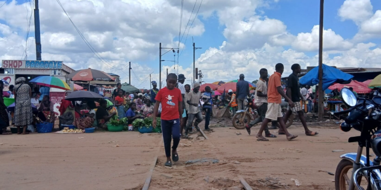 En RDC, la relance du Corridor ferroviaire de Lobito, pour l’exportation des minerais, suscite des craintes à Kolwezi